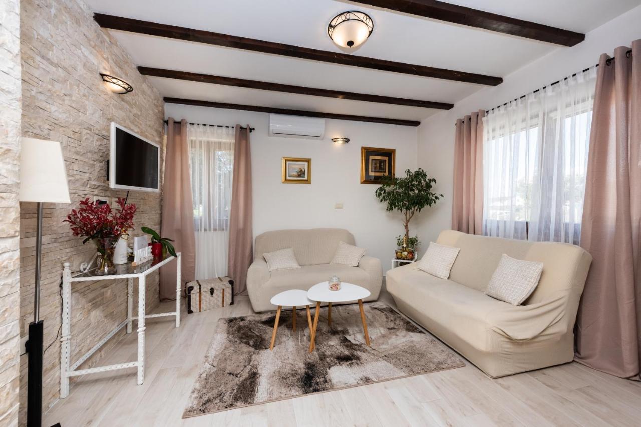 Villa Aldonna Bibinje Eksteriør billede