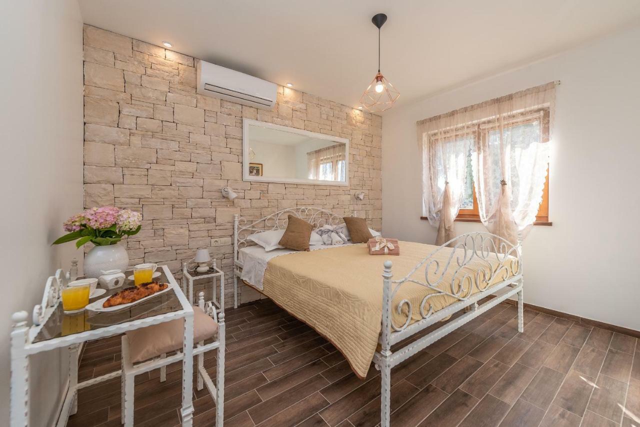 Villa Aldonna Bibinje Eksteriør billede